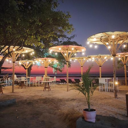 Playa Bonita Hotel & Beach Club Gili Air Buitenkant foto