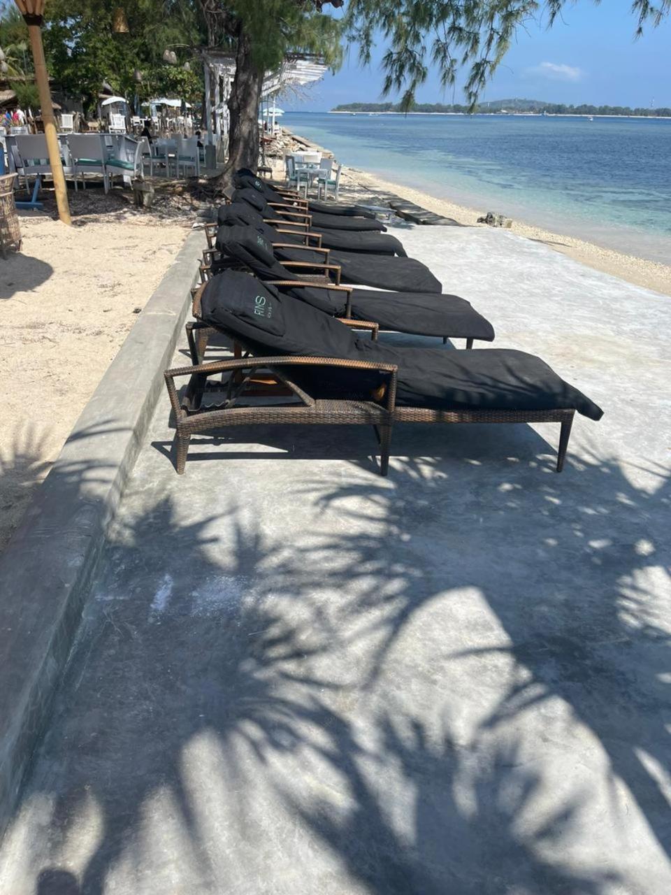 Playa Bonita Hotel & Beach Club Gili Air Buitenkant foto