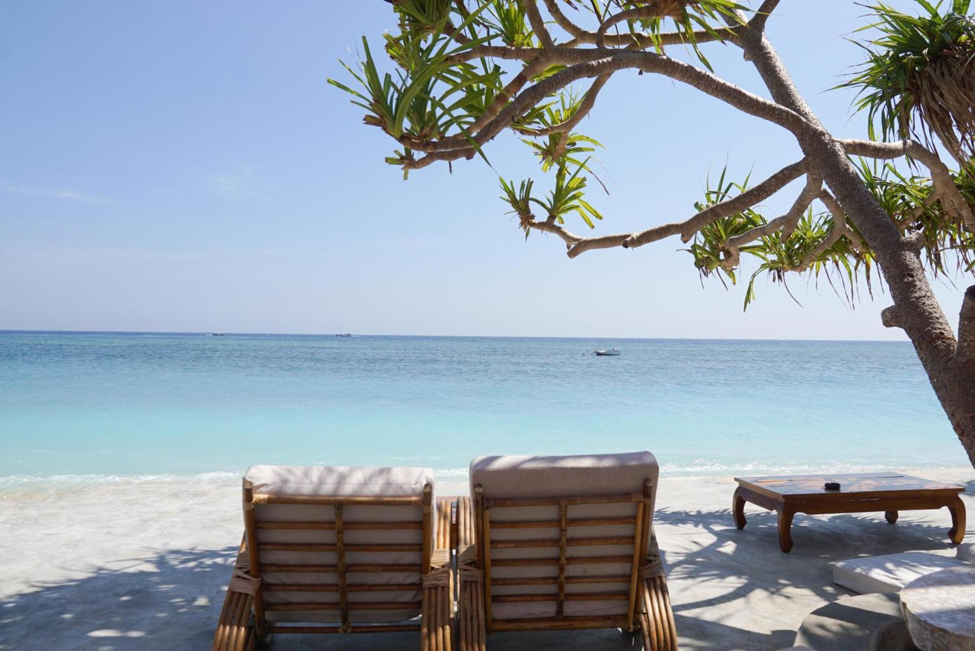 Playa Bonita Hotel & Beach Club Gili Air Buitenkant foto
