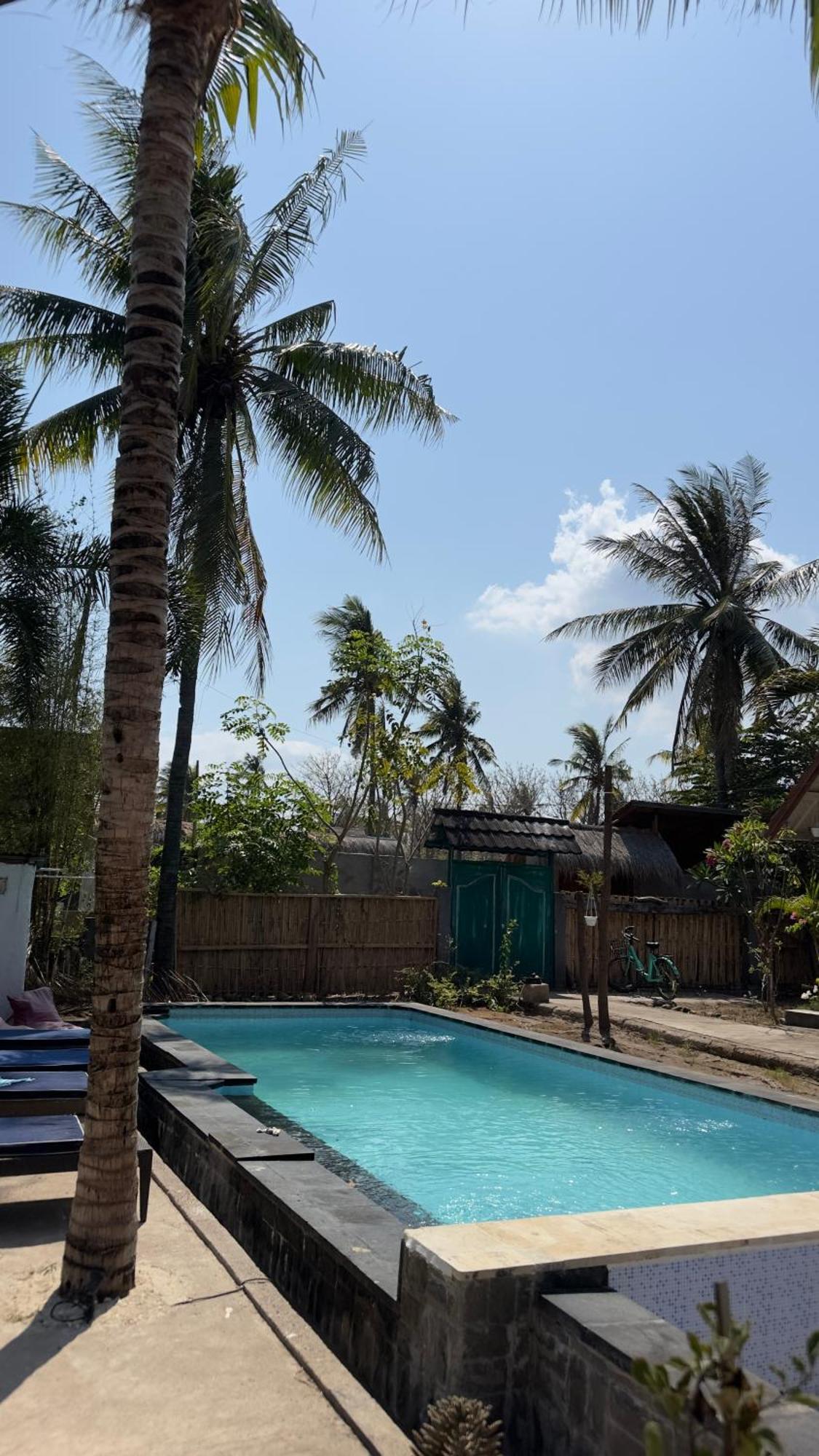 Playa Bonita Hotel & Beach Club Gili Air Buitenkant foto